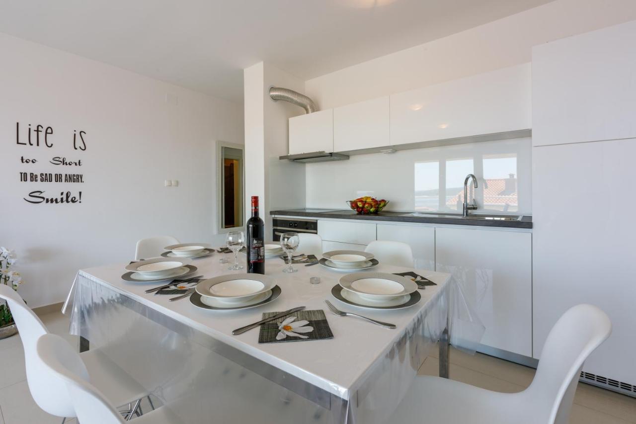 Apartmani Ilicevic Crikvenica Exterior photo